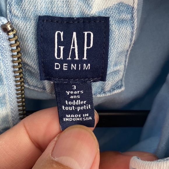 Gap Todder Denim Jacket | Size 3T - Picture 3 of 4